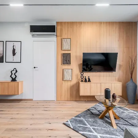 Panoramic Luxury In The Beautiful Part Of Budapest! Budapest